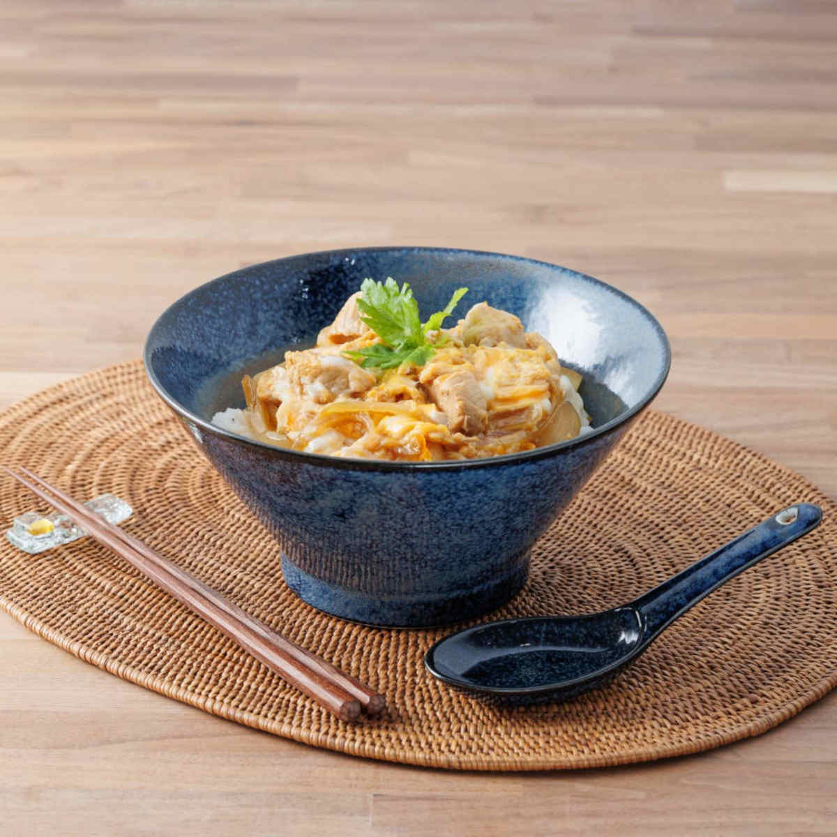 窯変紺 どんぶりとレンゲ各4個セット