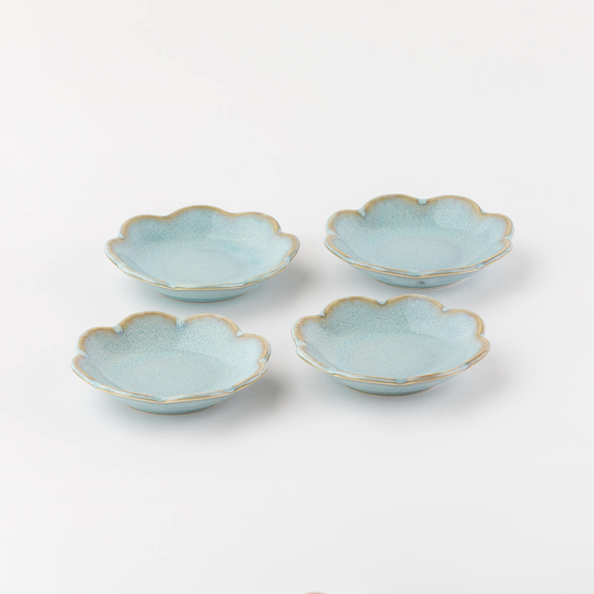 【28%OFF】ブル-うのふ 花型10cm小皿 4枚セット
