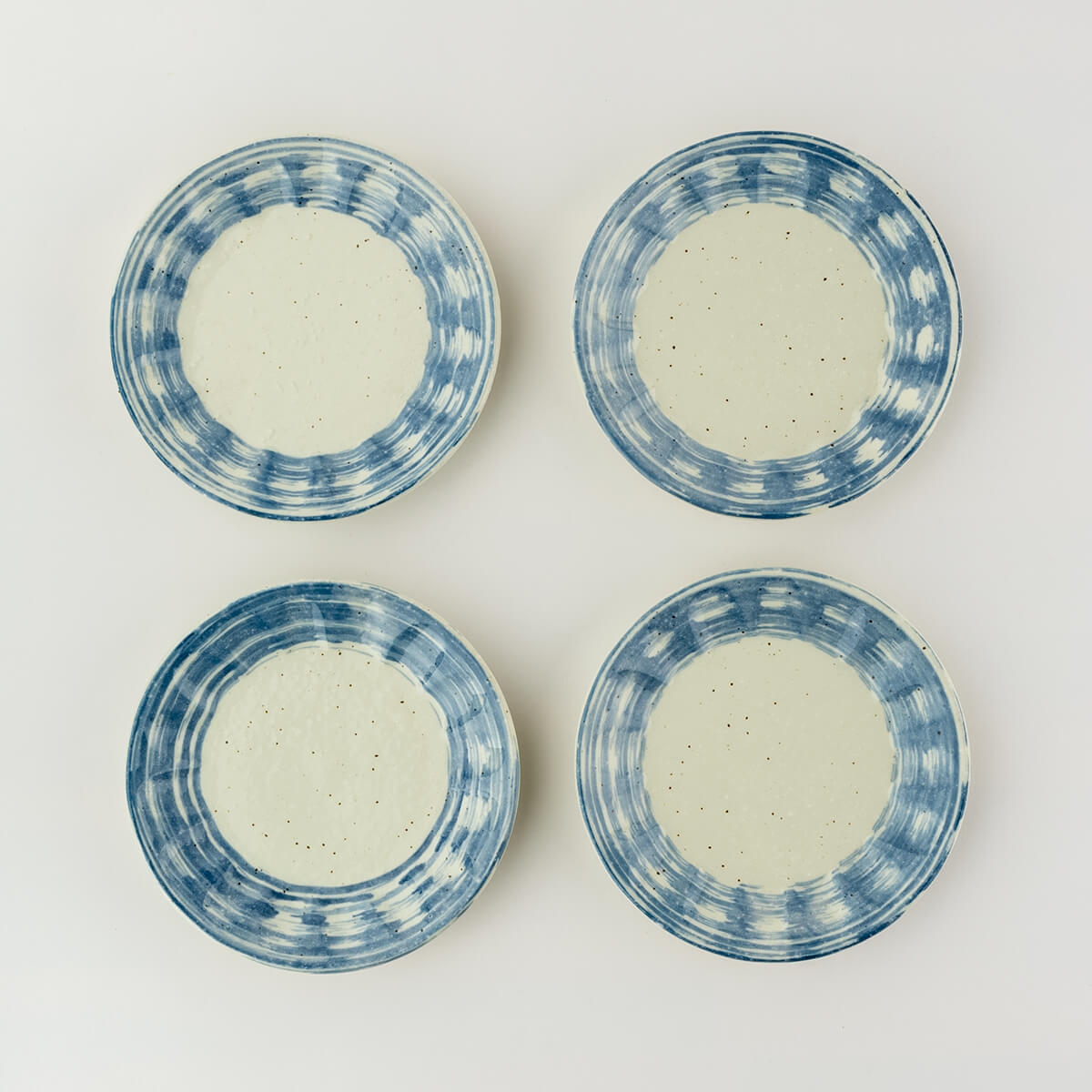 【28%OFF】青刷毛目 しのぎ14cm取皿 4枚セット