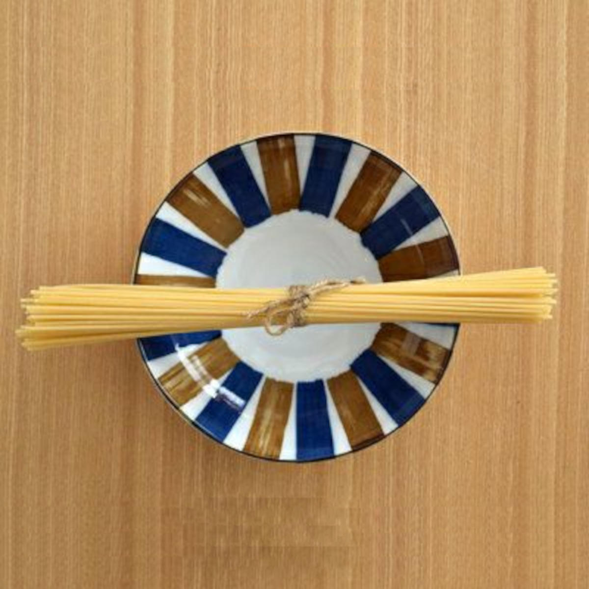 煮物浅鉢 青茶サビ十草
