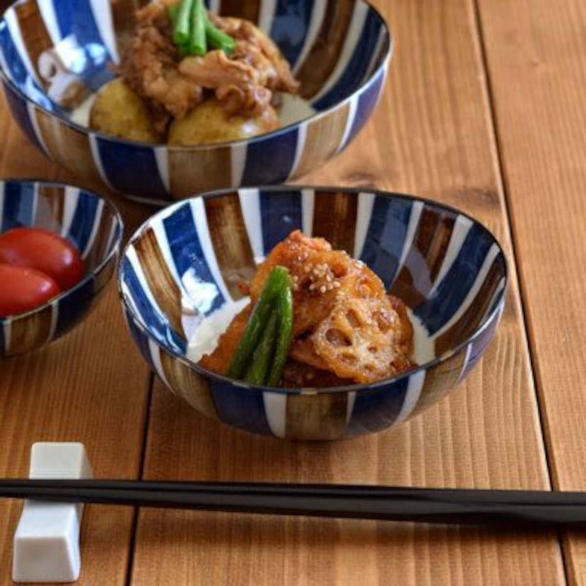 中鉢 青茶サビ十草