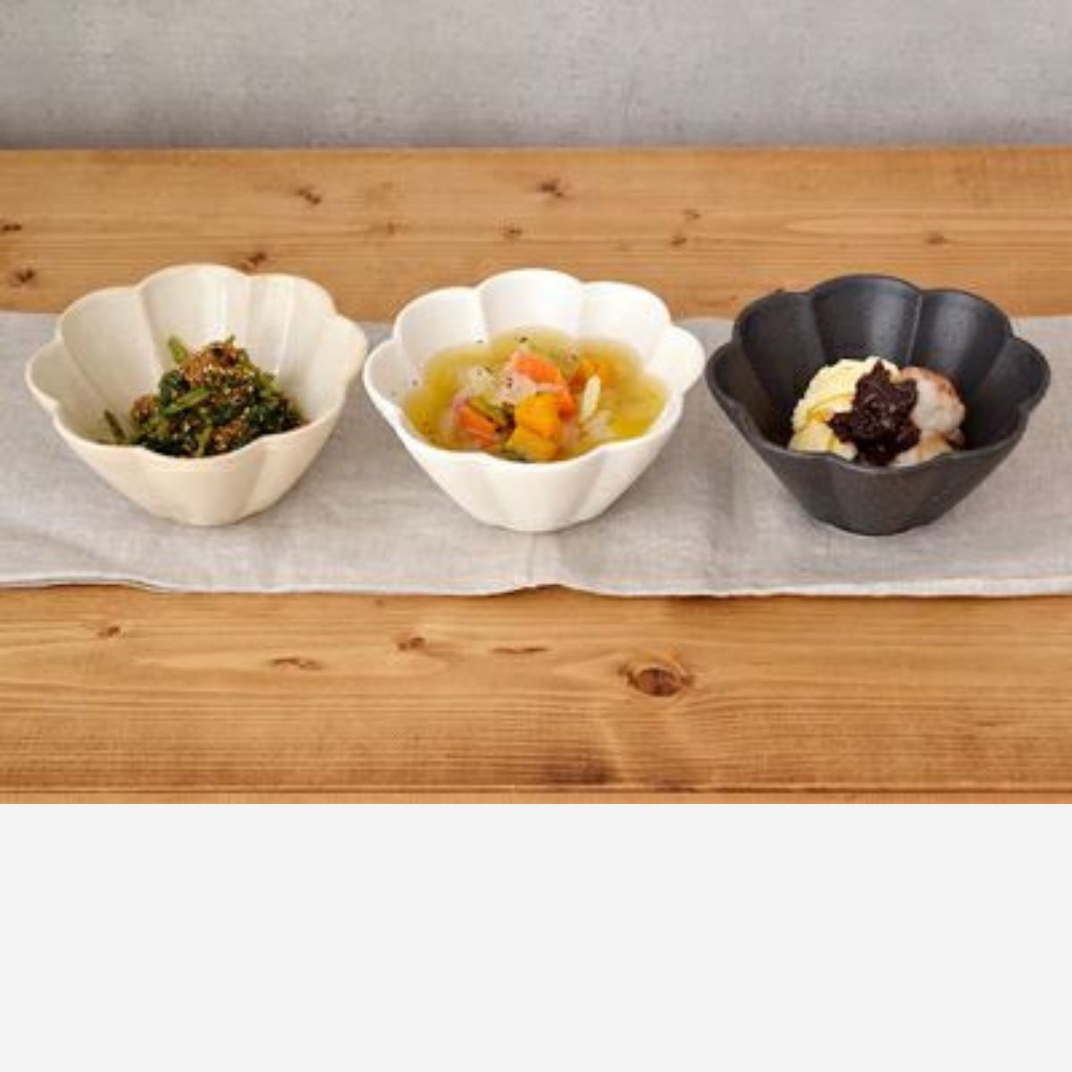 【minoruba】和食器 花咲き 煮物鉢