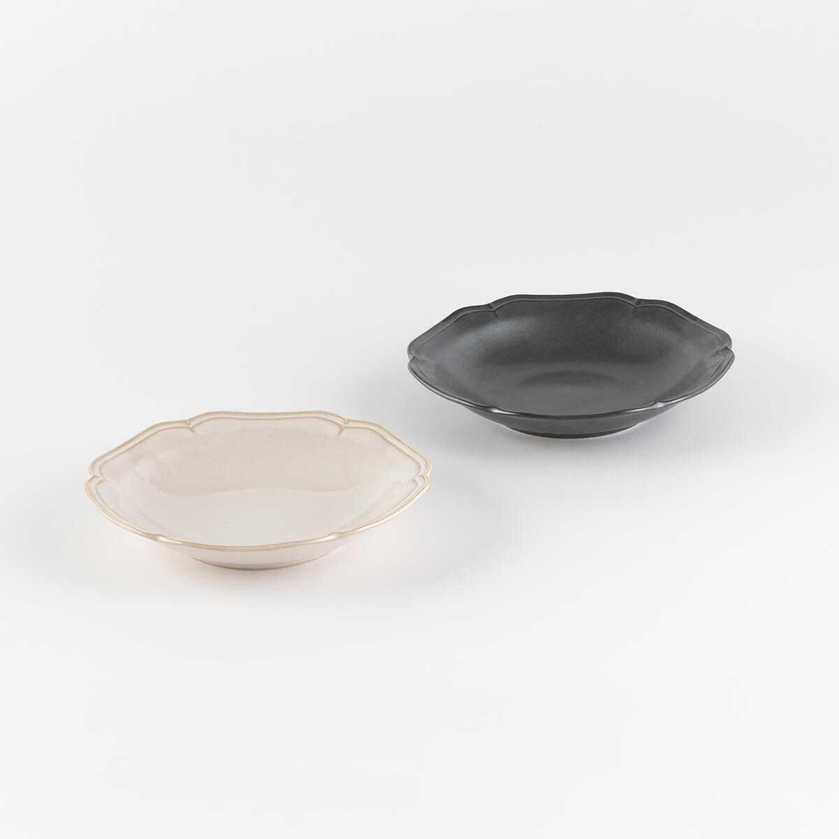 カレー皿ペア アイボリー&ブラック ティーク 食器 プレート 日本製 21.5 cm 深皿