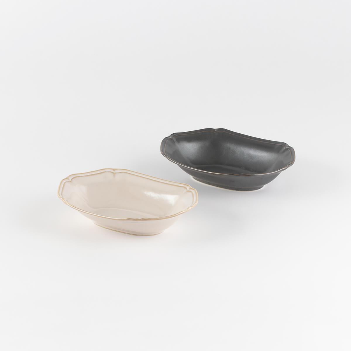 楕円深皿ペア アイボリー&ブラック ティーク 食器 プレート 日本製 21.6 cm 深皿