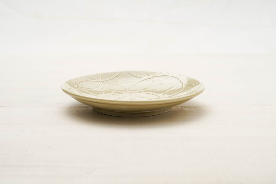 【33%OFF】特価品 取り皿5枚 いっちん 七宝つなぎ ベージュ 16cm 日本製 5.0皿 プレート 和食器 かわいい 可愛い おしゃれ カフェ風 おうちカフェ 美濃焼