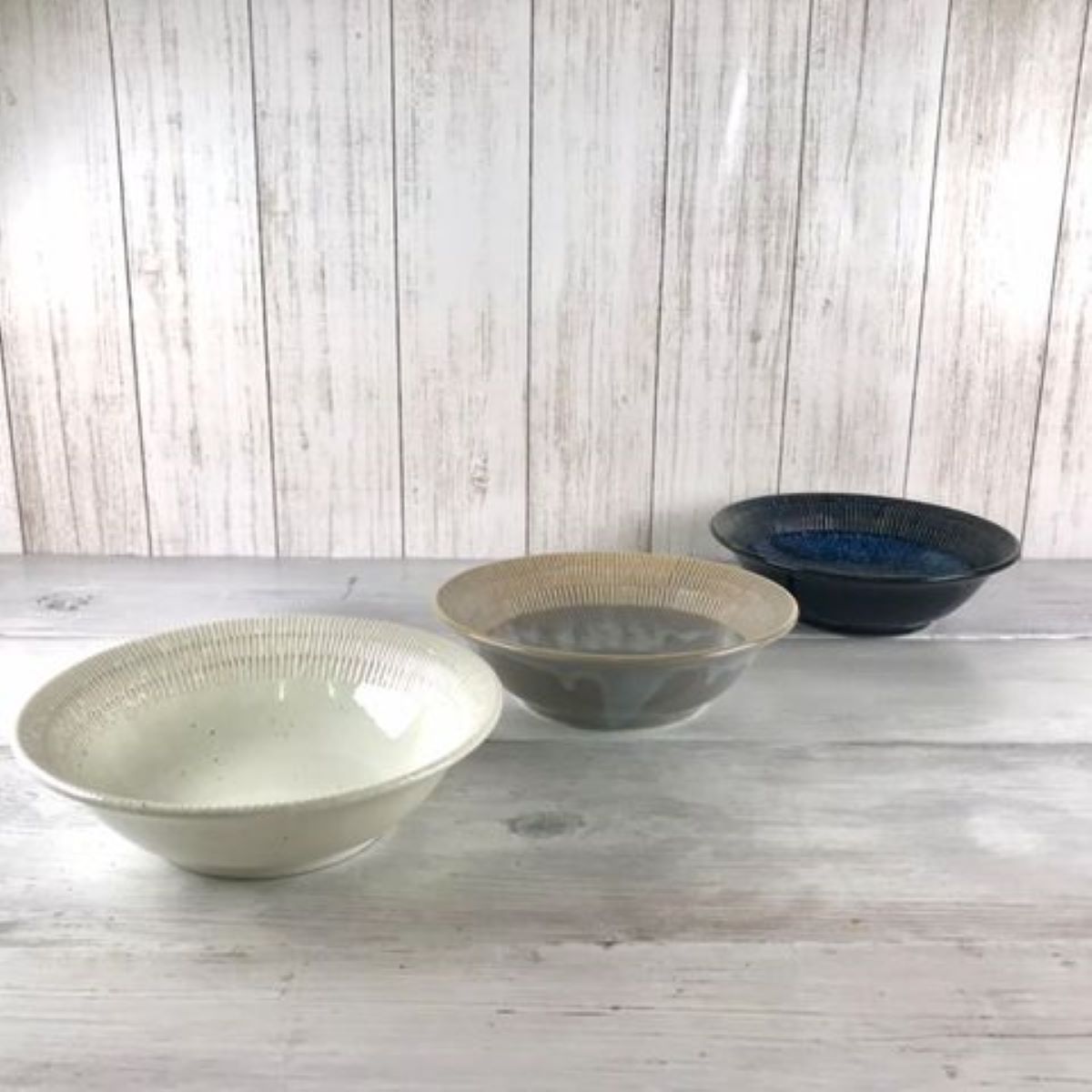 【25%OFF】特価品 (3カラー)軽量トチリサラダボウル