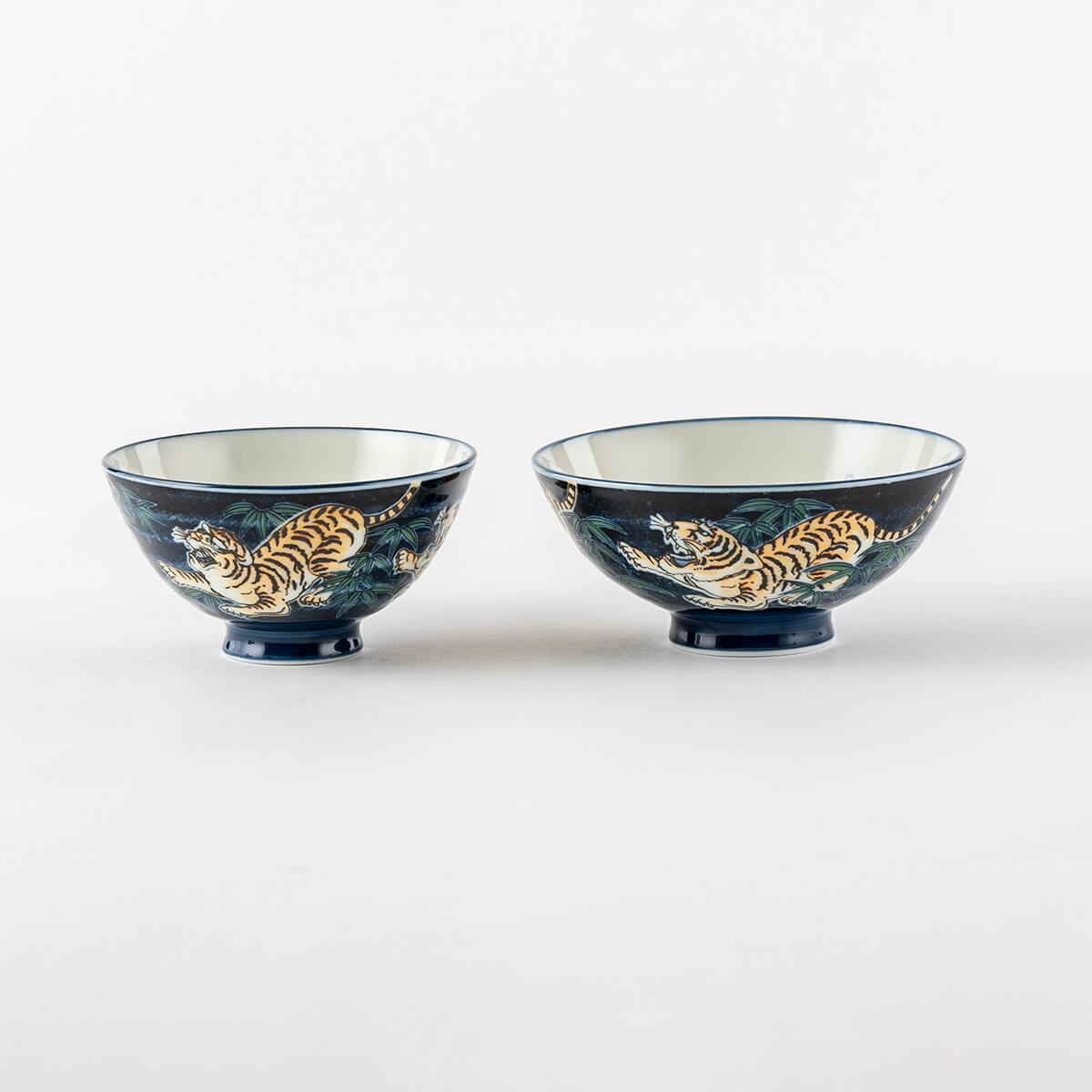 【20%OFF】特価品 寅の絵付け 夫婦茶碗