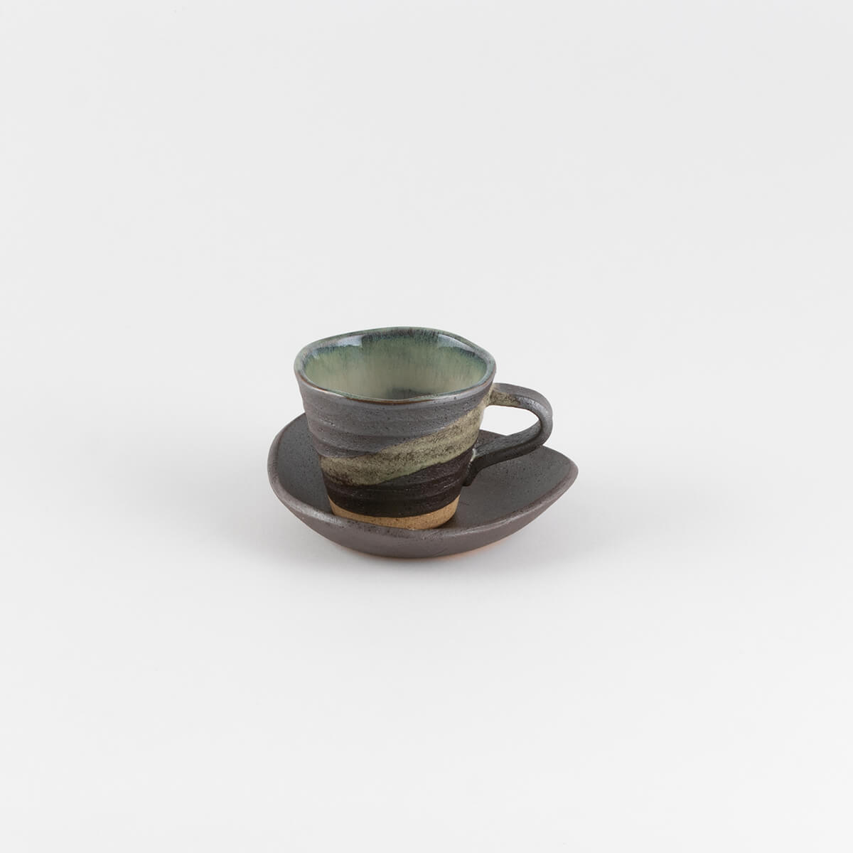 黒銀彩雲流コーヒー碗皿