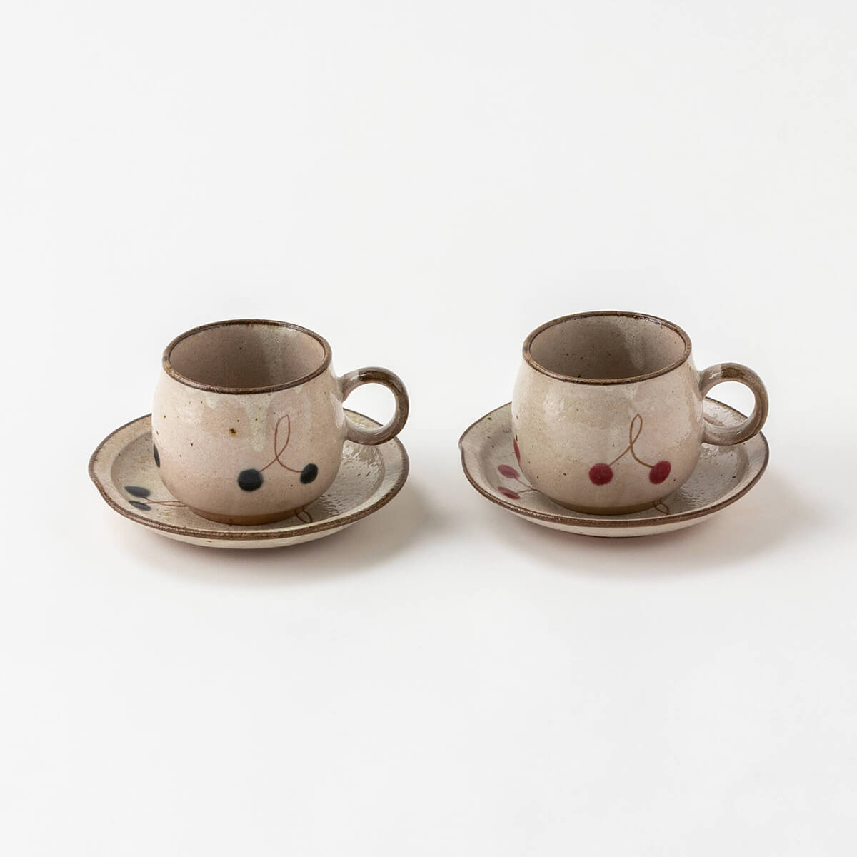 さくらんぼ 土物コーヒーカップ&ソーサー 2色セット