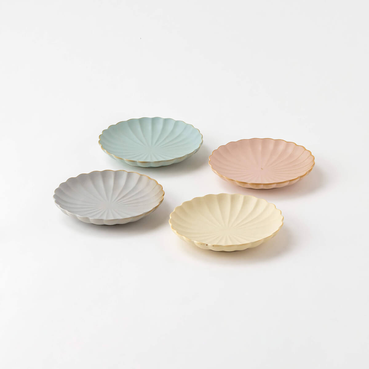 ひな菊 プレート 4色セット