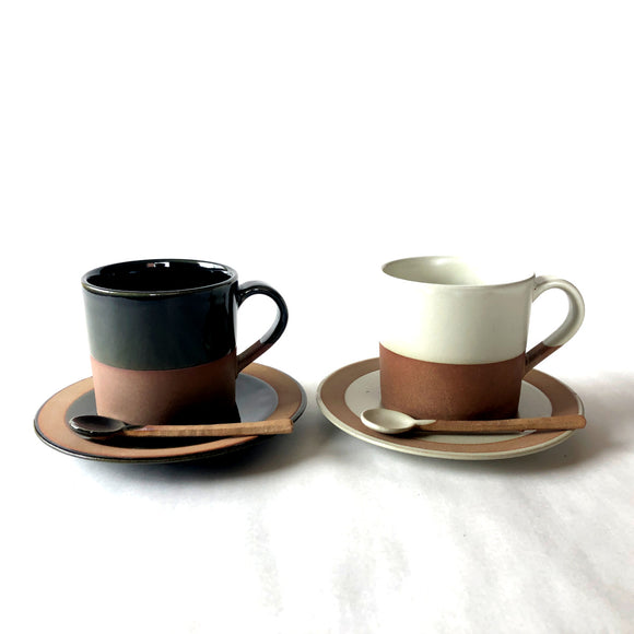 水玉 土物コーヒーカップ&ソーサー ２色セット – 陶土う庵