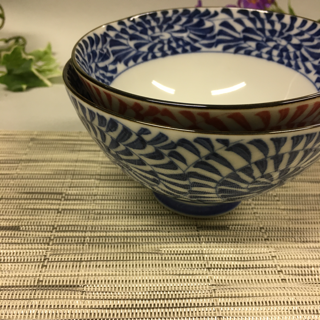 うずタコ唐草ごはん茶碗大小ペア – 陶土う庵 うずタコ唐草ごはん茶碗大小ペア – 陶土う庵